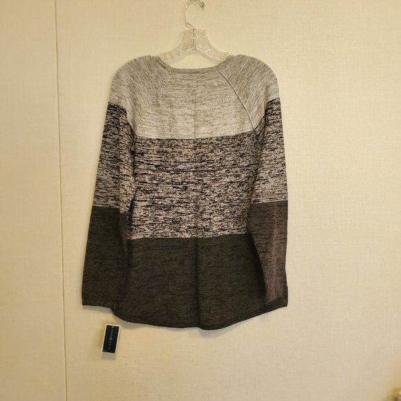 Lauren Scott Pullover Sweater. Size‎ Medium. Deep Black Combo. - Picture 2 of 4